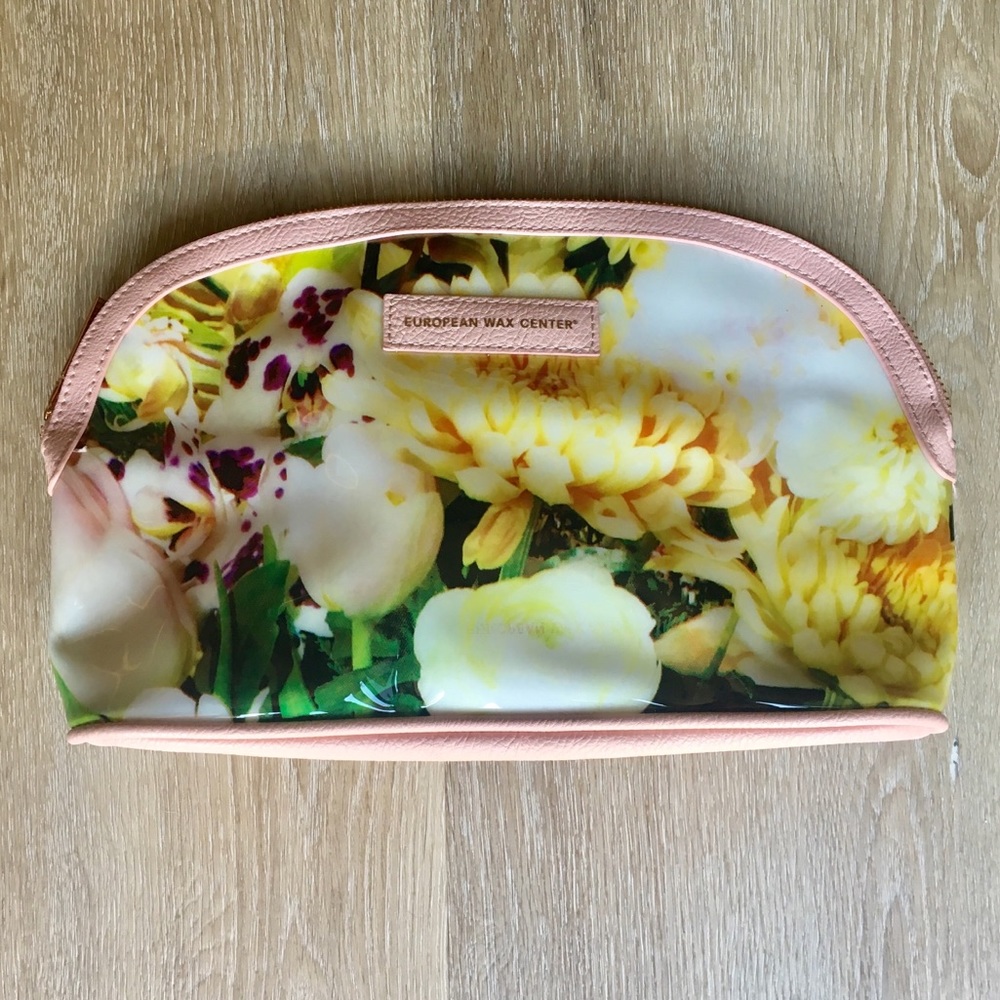 NWOT Floral Makeup Case